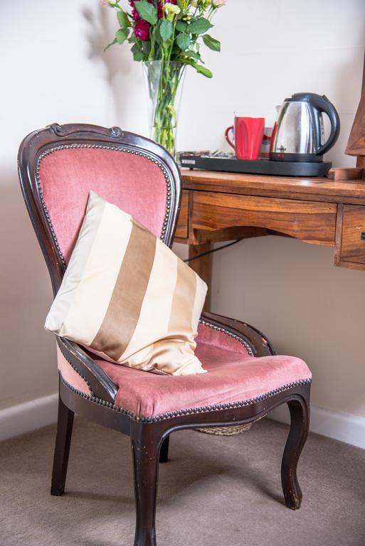 The Dolphin Hotel Wincanton Extérieur photo